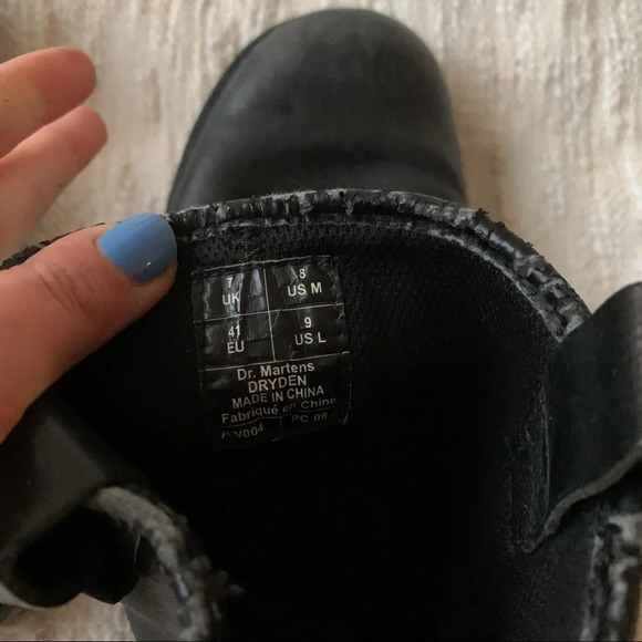 Doc Martens Black Leather Pull Boots - Picture 8 of 8